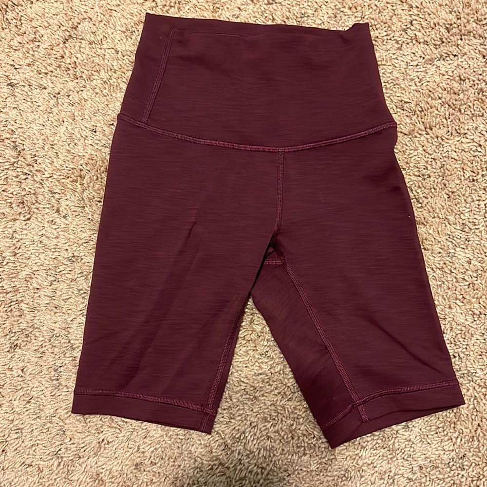 LuluLemon Wunder Train 8” High Rise Short